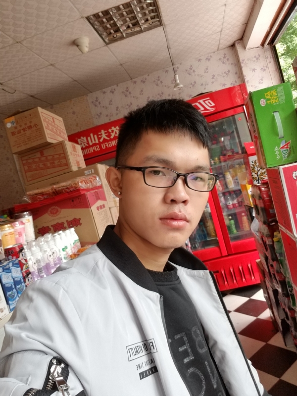 柒年的第一张照片--湖北交友中心