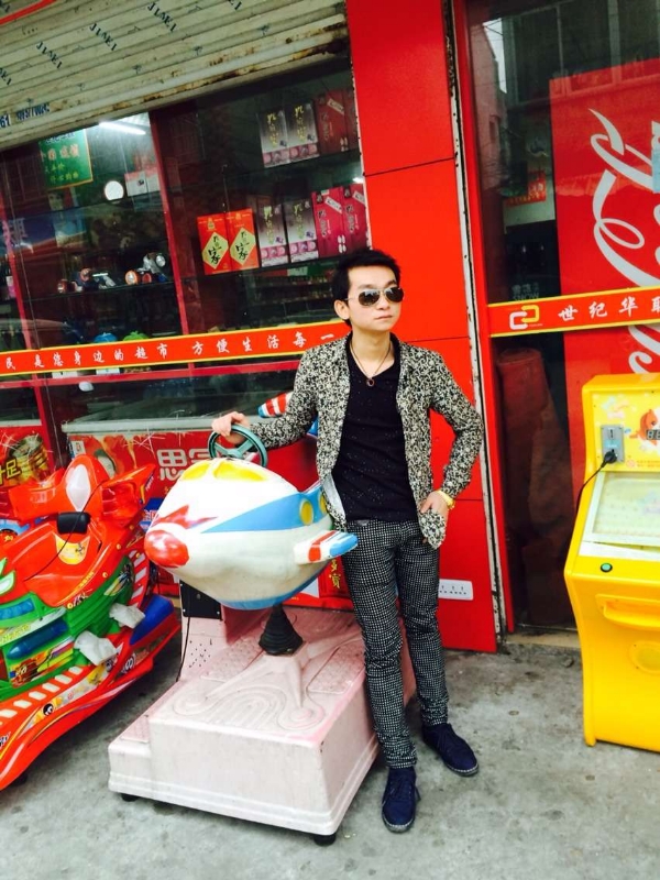 阳光帅气男嘉宾的第一张照片--湖北交友中心