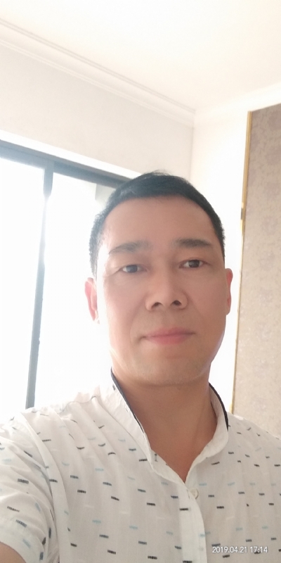 朝望大海的第一张照片--湖北交友中心