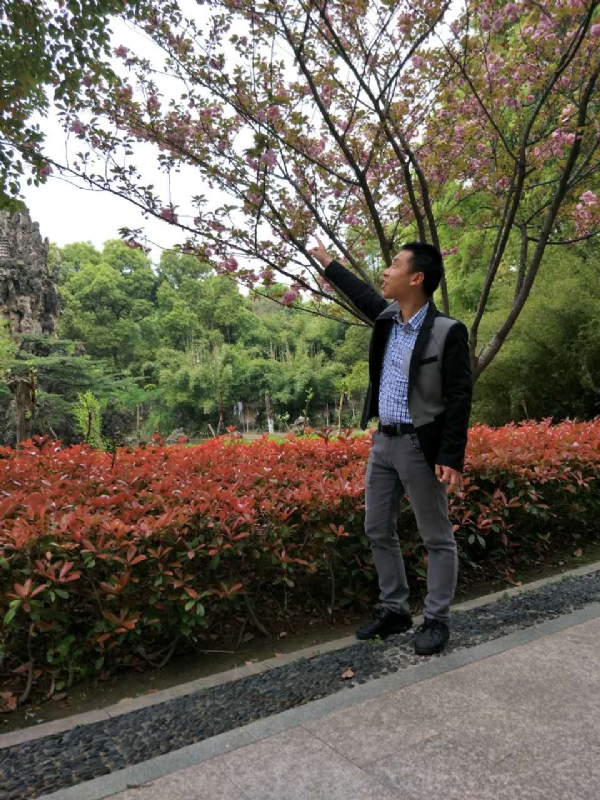 坦诚的第一张照片--湖北交友中心