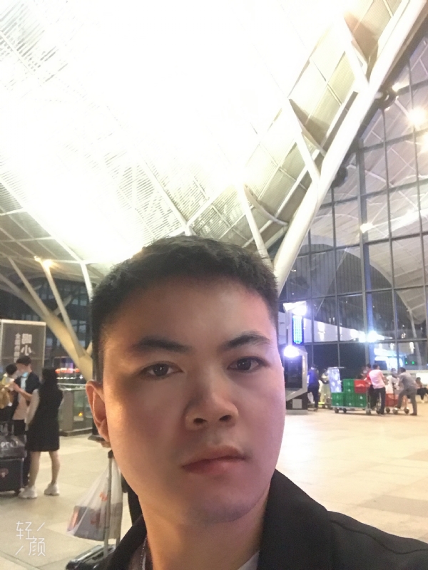 骑马的快乐的第一张照片--湖北交友中心
