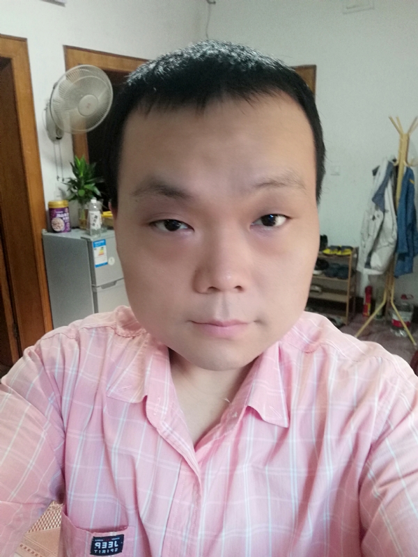 人人的第一张照片--湖北交友中心