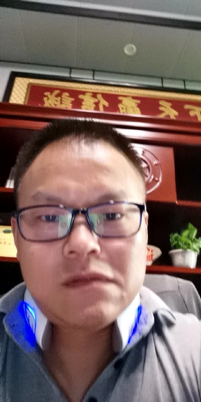 模具工匠的第一张照片--湖北交友中心