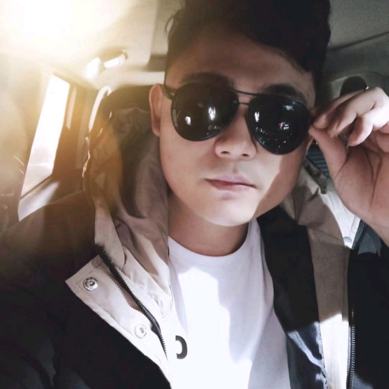 高大威武的第二张照片--湖北交友中心