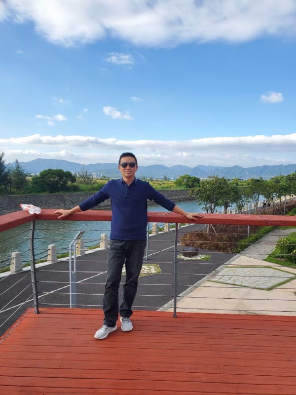 栖凤之木的第三张照片--湖北交友中心