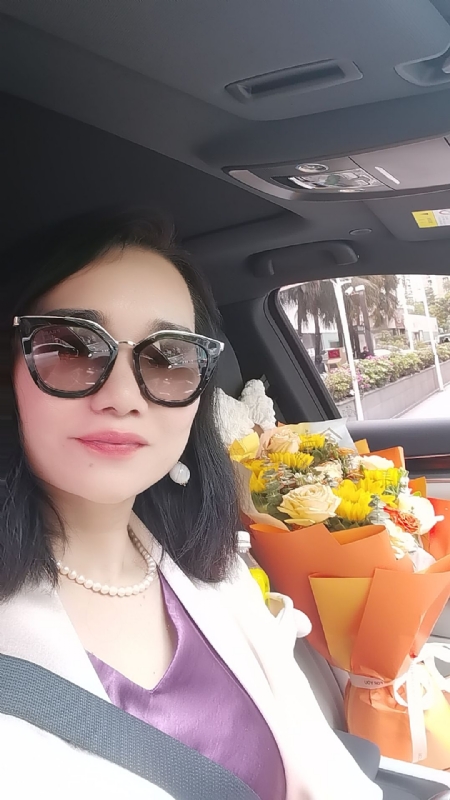 Apple的第一张照片--湖北交友中心